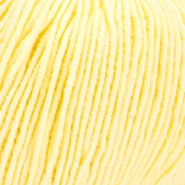 yarnart-jeans 67 Pale Vanilla